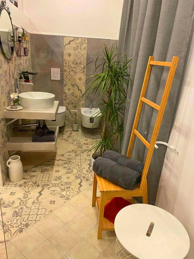 Casa Vacanza Sofa Hotel ซัสซารี ภายนอก รูปภาพ