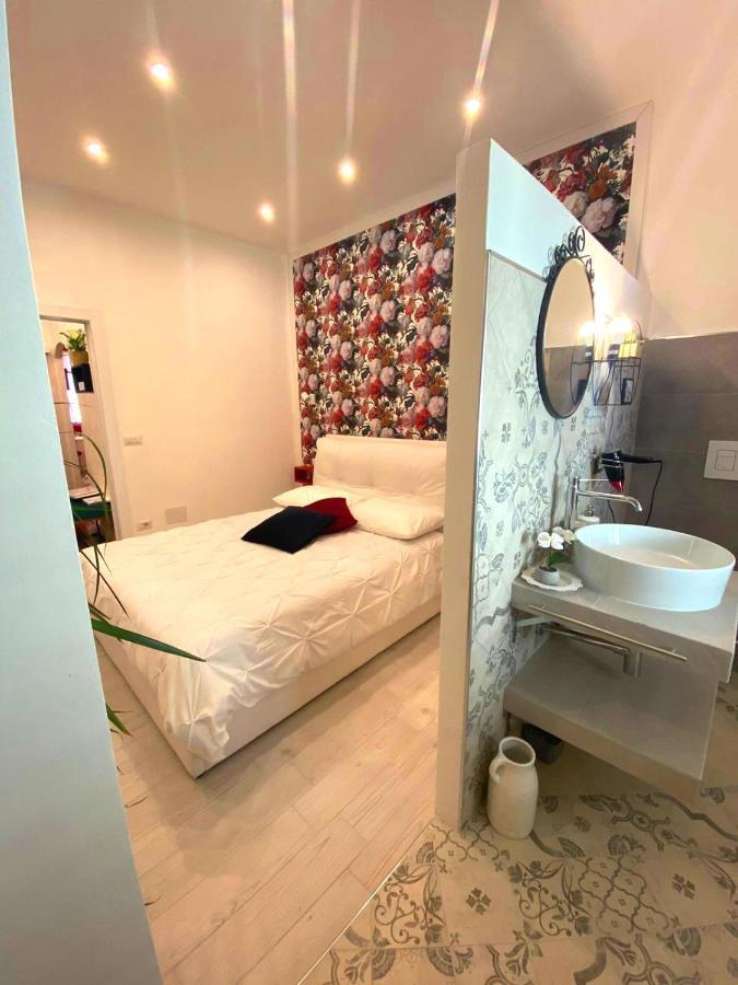 Casa Vacanza Sofa Hotel ซัสซารี ภายนอก รูปภาพ