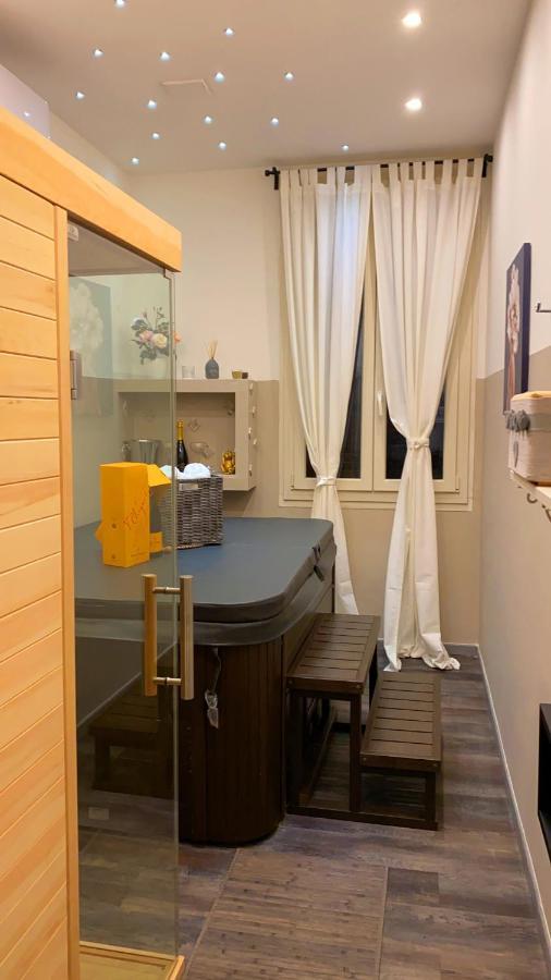 Casa Vacanza Sofa Hotel ซัสซารี ภายนอก รูปภาพ