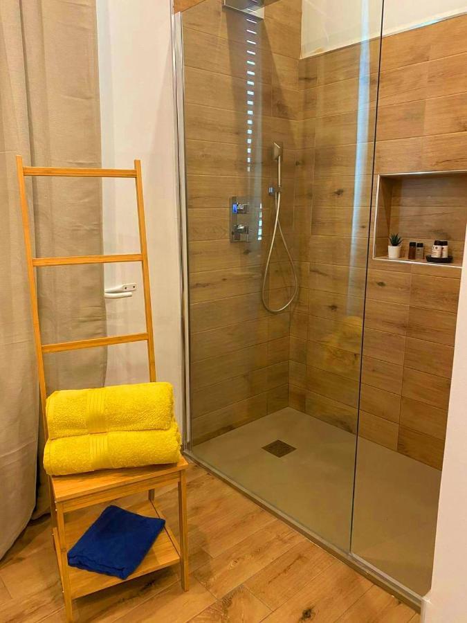 Casa Vacanza Sofa Hotel ซัสซารี ภายนอก รูปภาพ