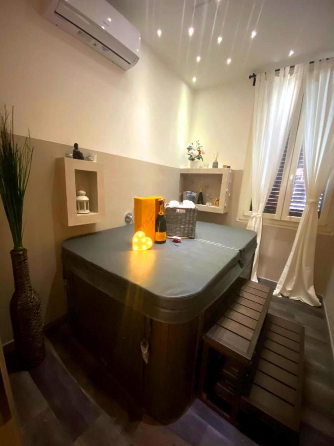 Casa Vacanza Sofa Hotel ซัสซารี ภายนอก รูปภาพ