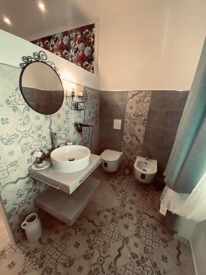 Casa Vacanza Sofa Hotel ซัสซารี ภายนอก รูปภาพ